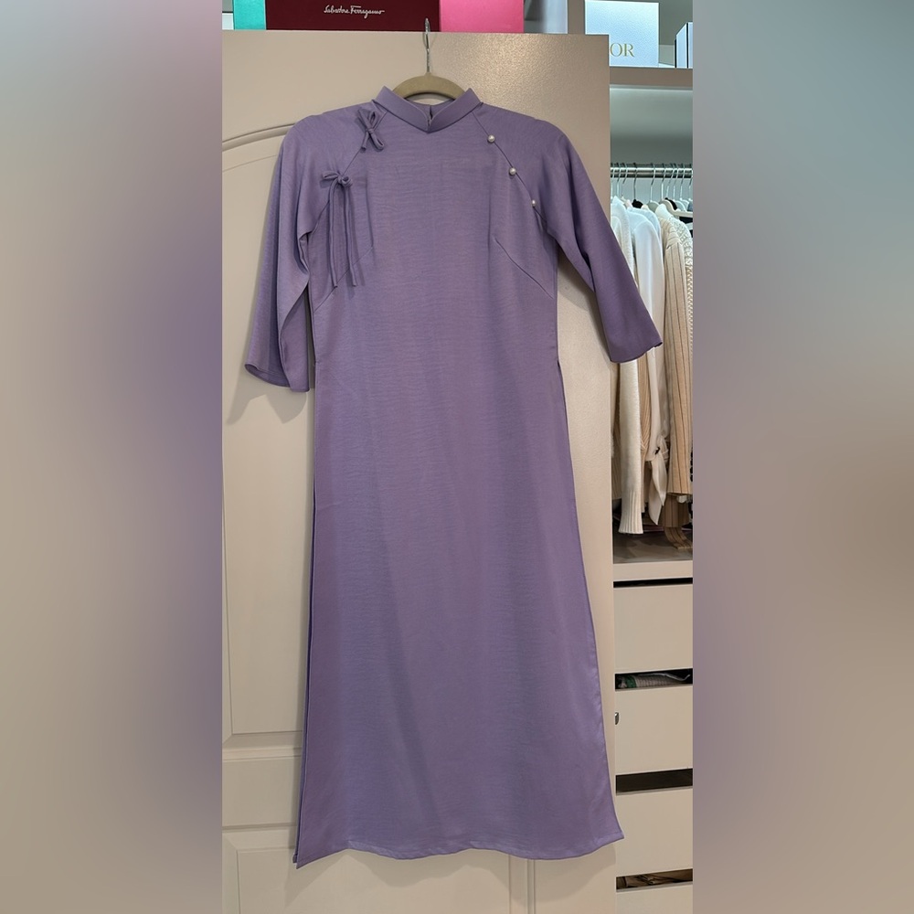 Vietnamese ao dai